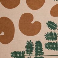 Alternative view of Mantel Pacará Mocha & Verde 2,40 x 1,40 m.